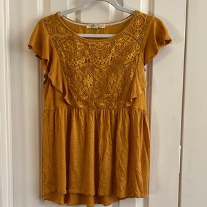 ❤️ 3 for $15. Mustard Yellow Lace Blouse